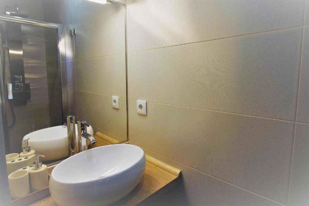Flh Santa Catarina Lovely Flat Lisabona Exterior foto